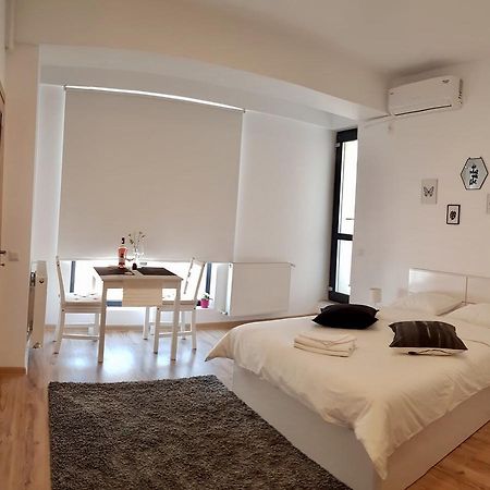 Studio Confort 3 Bukarest Exteriör bild