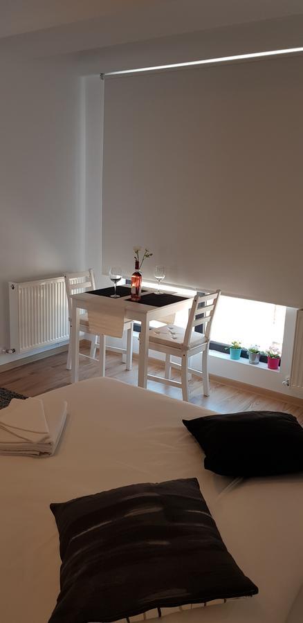 Studio Confort 3 Bukarest Exteriör bild