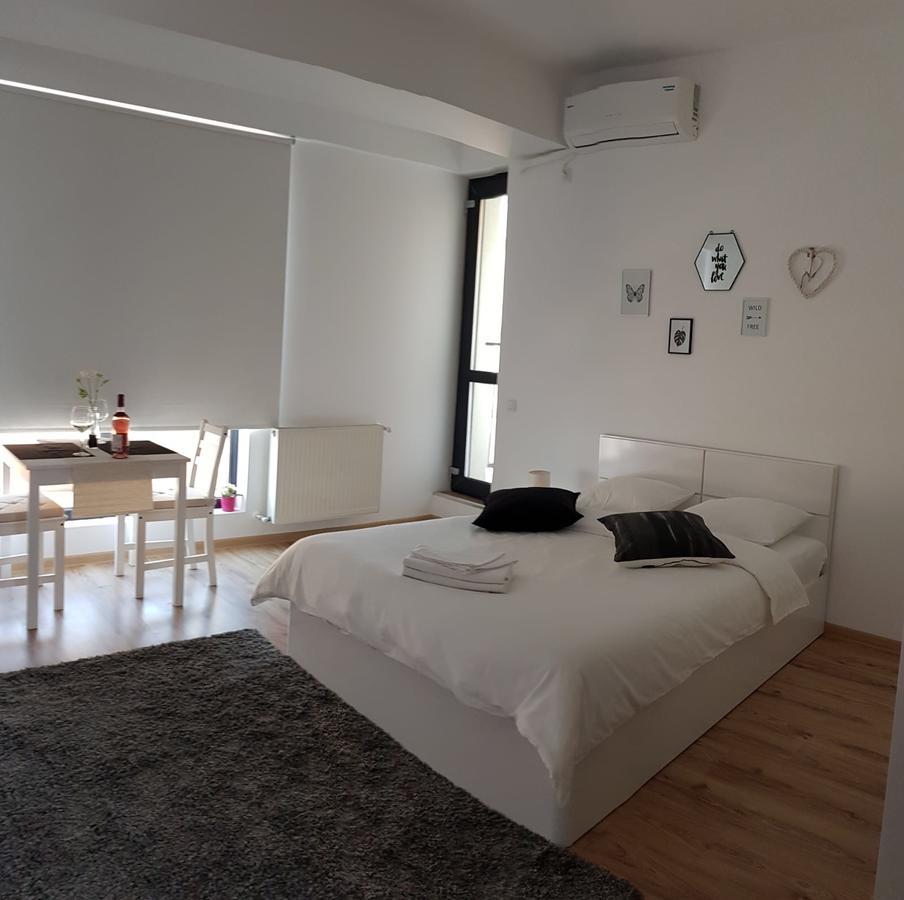 Studio Confort 3 Bukarest Exteriör bild