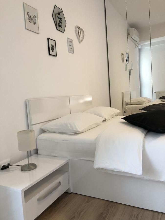 Studio Confort 3 Bukarest Exteriör bild